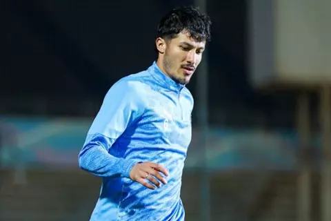إصابة أسامة جلال في مواجهة الزمالك وبيراميدز.. ومشاركة مرعي